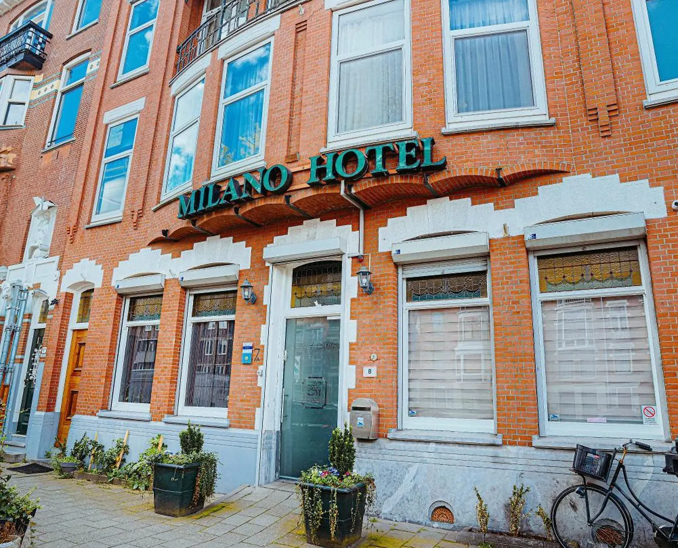 Hotel Milano Rotterdam 3*,  Netherlands
