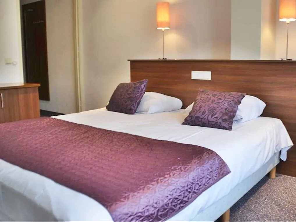 Hotel Milano Rotterdam 3*,